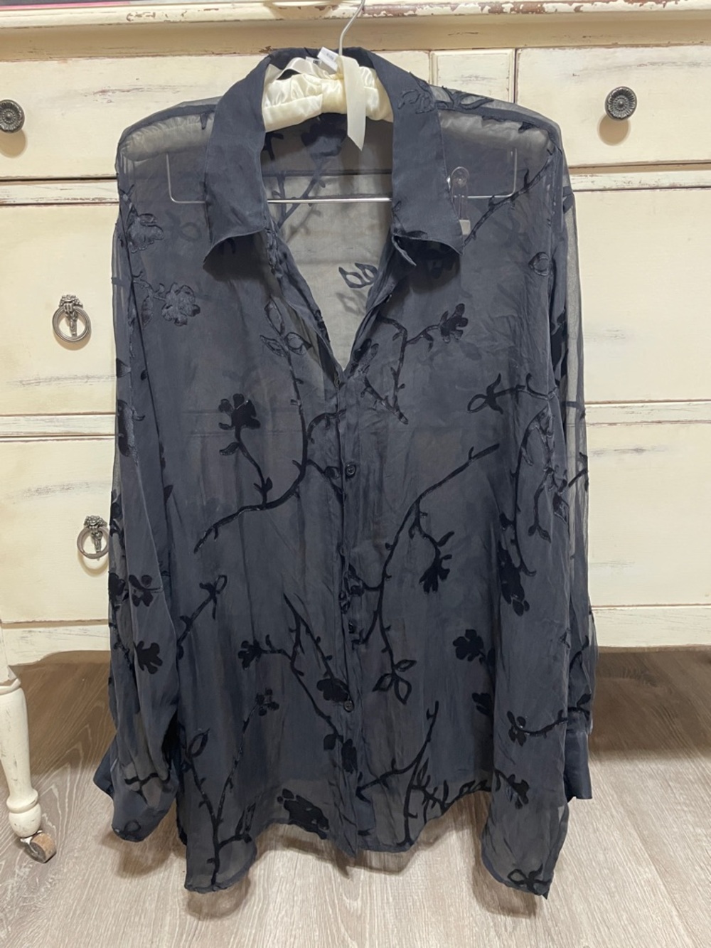 Silk Club Collection Black Sheer Floral Blouse - Picture 4 of 4